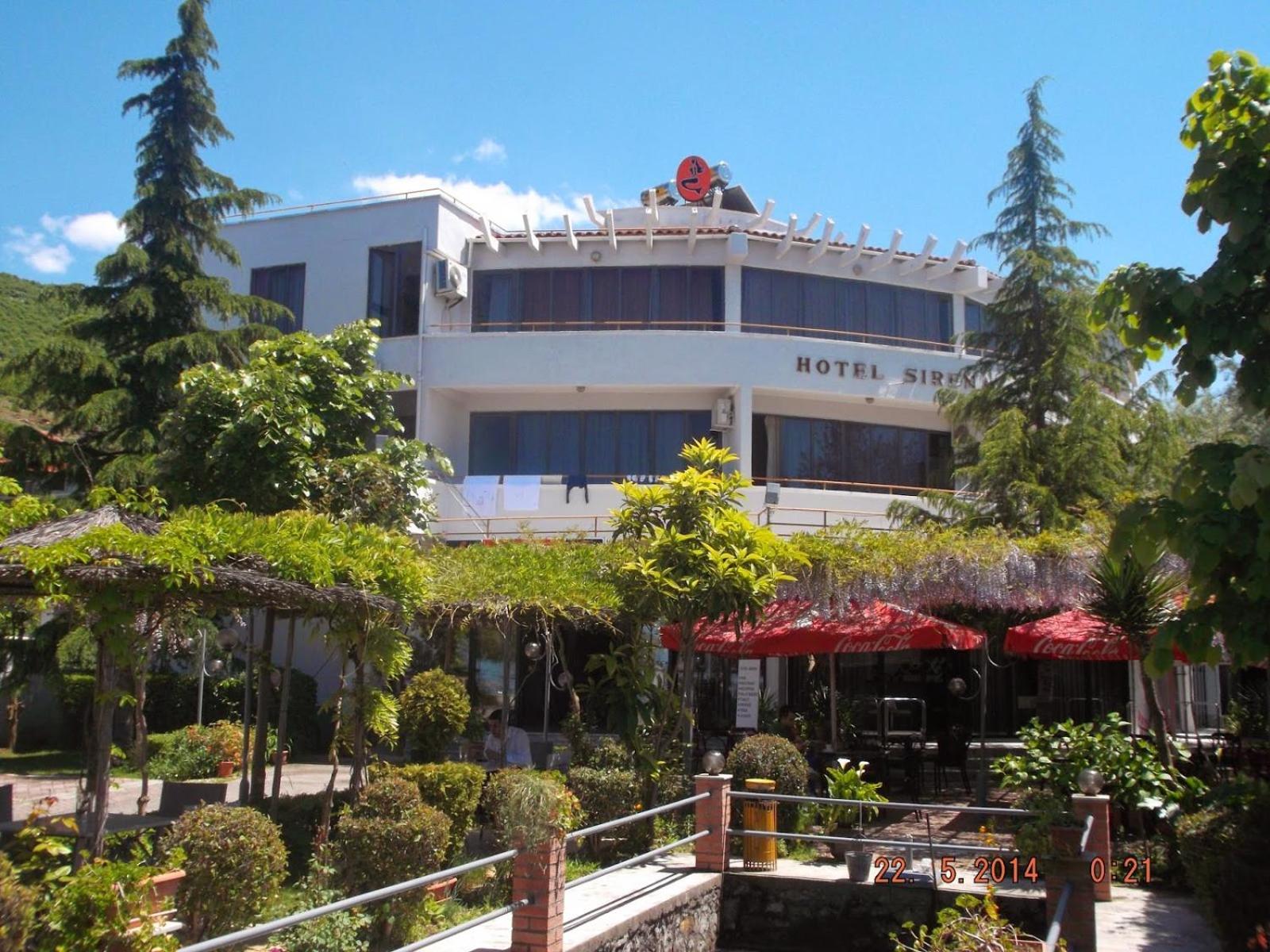 Sirena Hotel Tushemisht Exterior foto